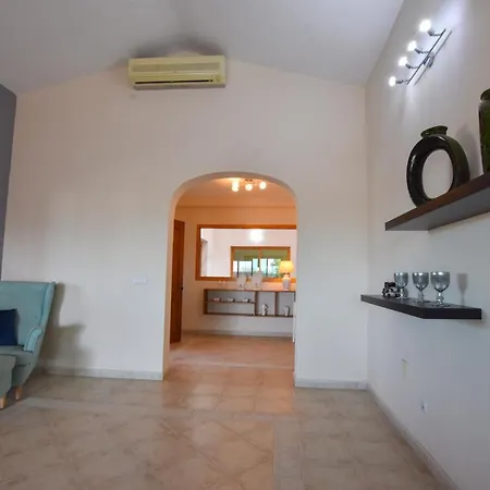 Book Jet - Villa Alegria With Private Pool 别墅